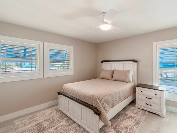 Luxury Vacation Rental with Private Pool & Hot Tub in Fort Myers